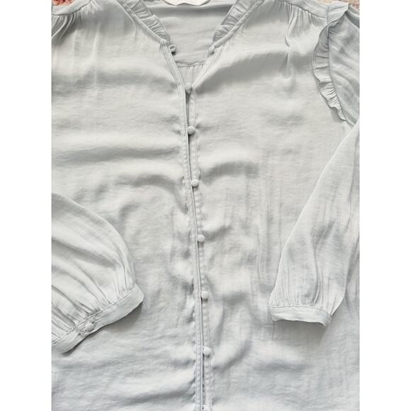 Women's Lauren Conrad light blue Ruffled Button-Up Long Sleeve Blouse Size small - Picture 4 of 15